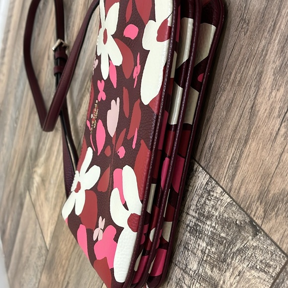 Kate Spade Jackson Forest Floral Triple Gusset Crossbody Bag - Picture 4 of 13